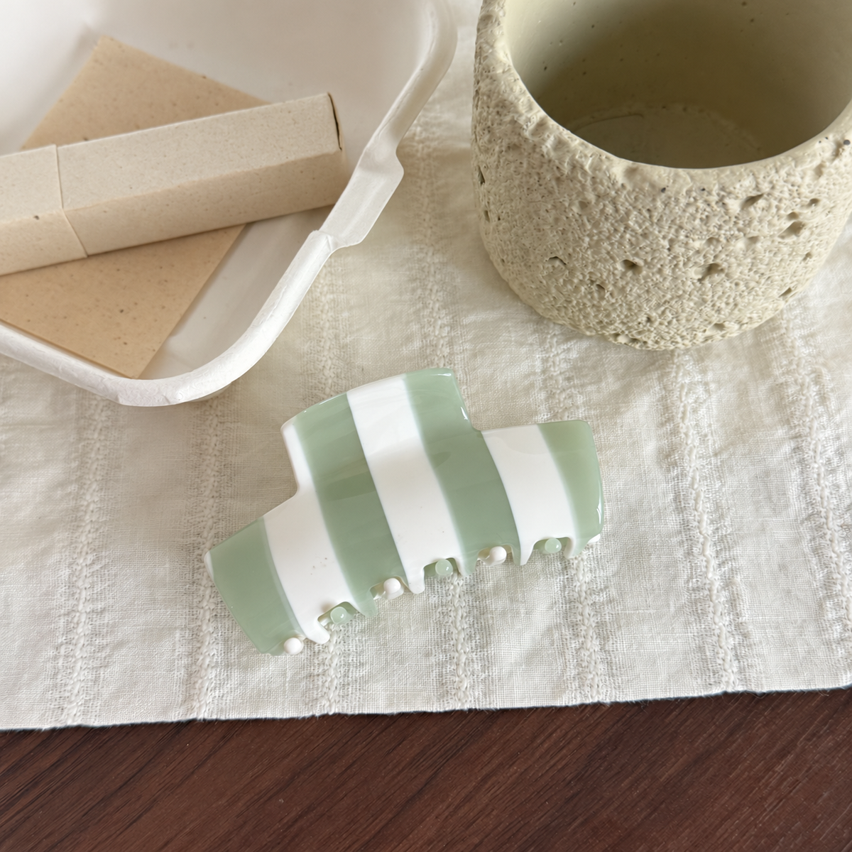 Hair accessory product image 2