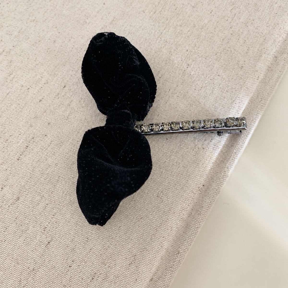 Hair accessory product image 3