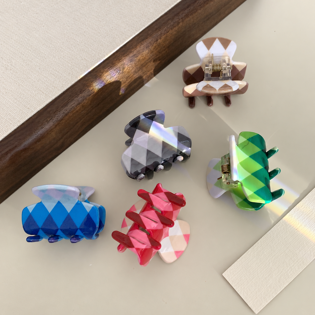 Hair accessory product image 1