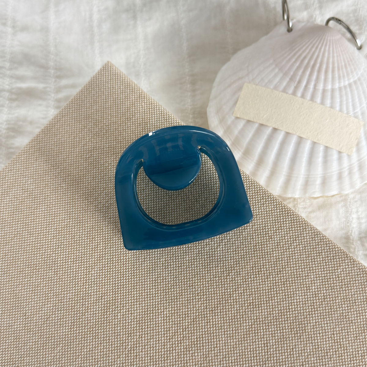 Hair accessory product image 5