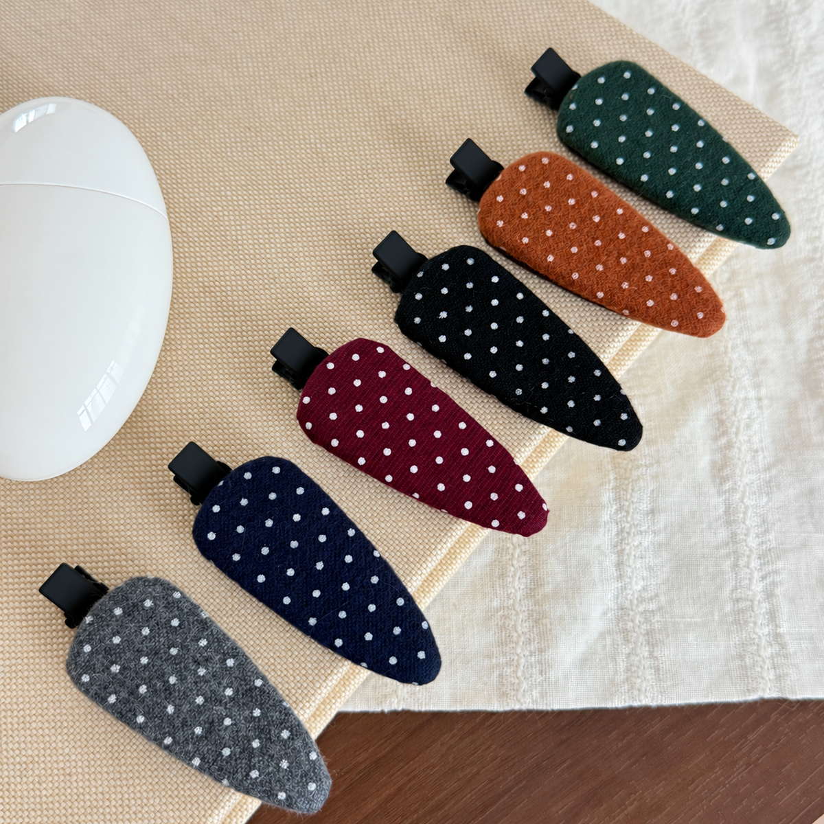 Hair accessory product image 1