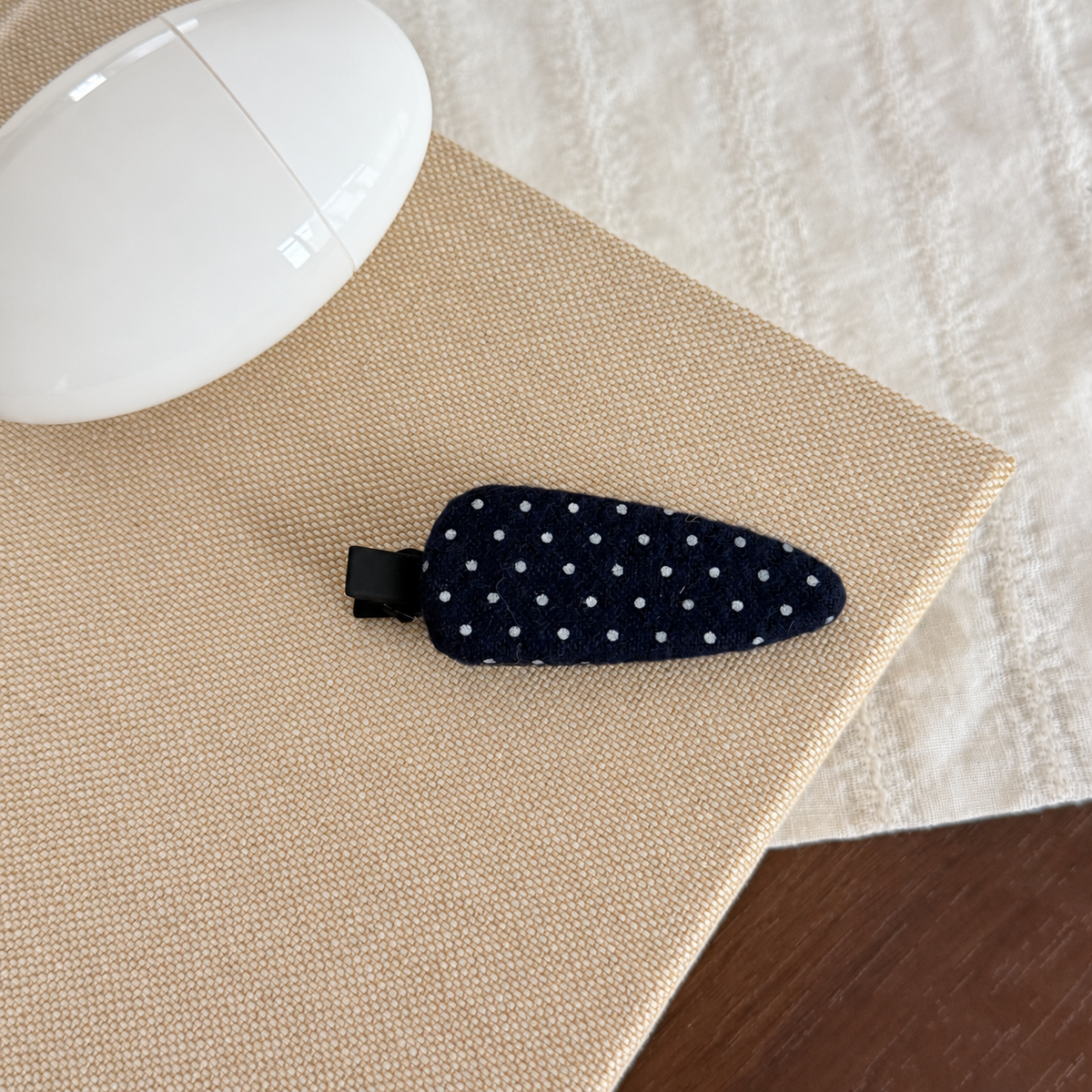 Hair accessory product image 7