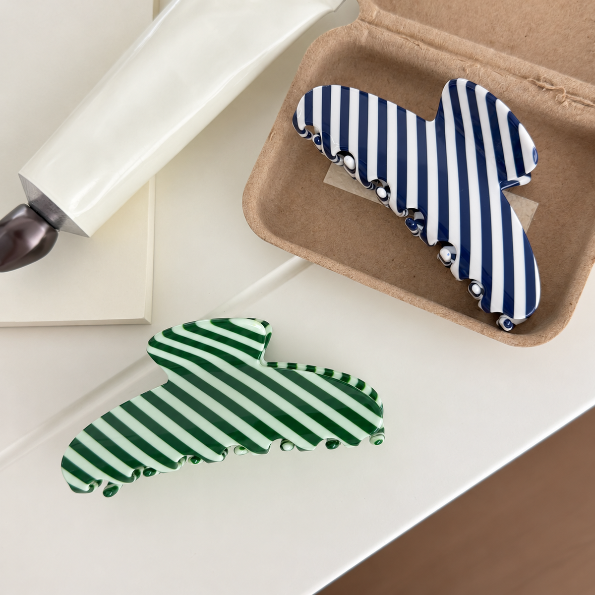 Hair accessory product image 1