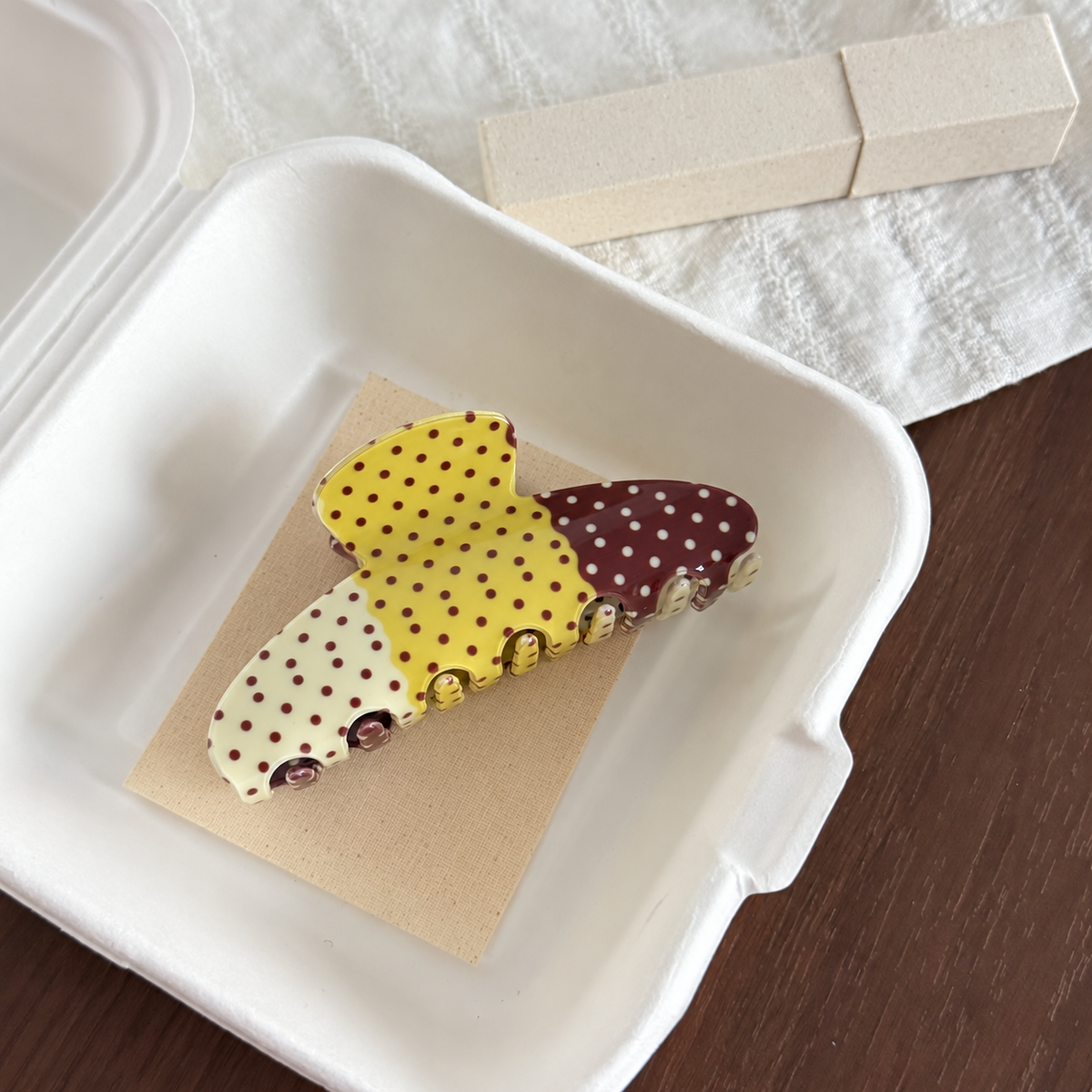 Hair accessory product image 6
