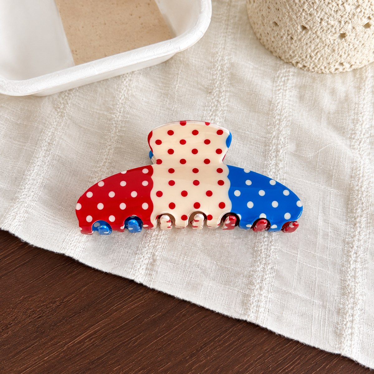 Red polka-dot color-block hair claw variant photo