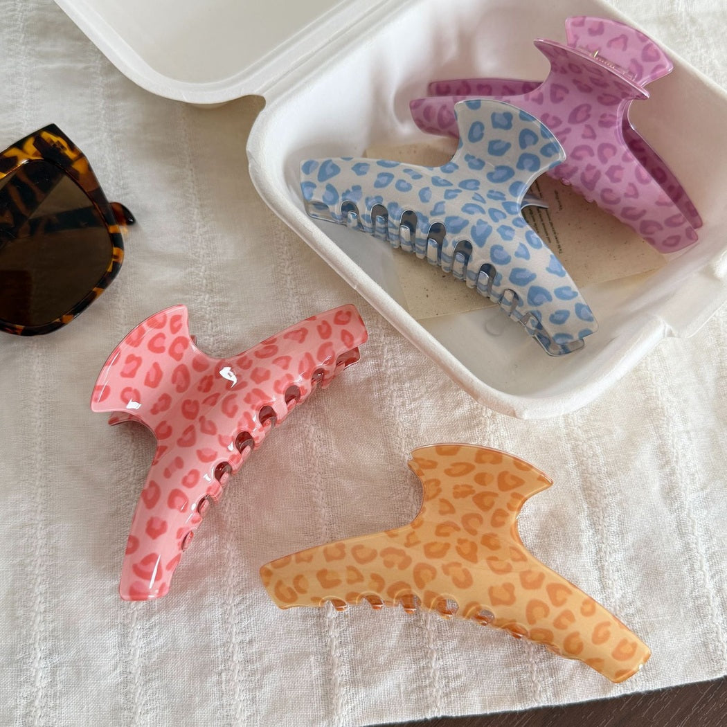 Hair accessory product image 1