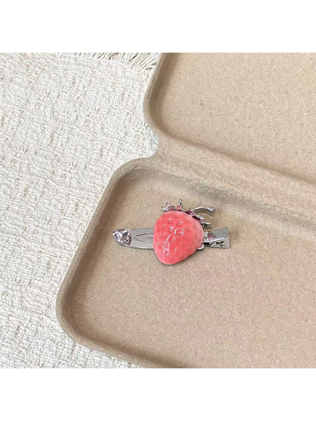 Beau - Sweet Strawberry Side Styling Duckbill Hair Clip