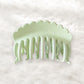 Beau - Wave Design Plastic Large Tooth Claw Clip