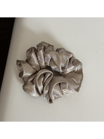 Gifty - Satin Bow Scrunchie and Headband
