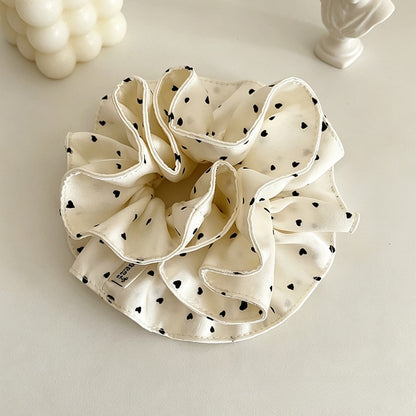 Gifty - Vintage Polka Dot Ruffle Edge Scrunchie