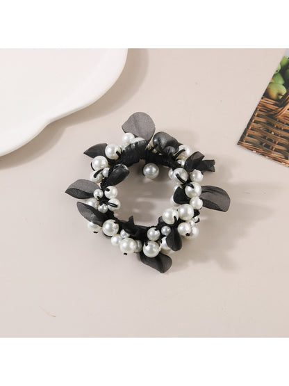 Gifty - Elegant Beaded Hair Tie