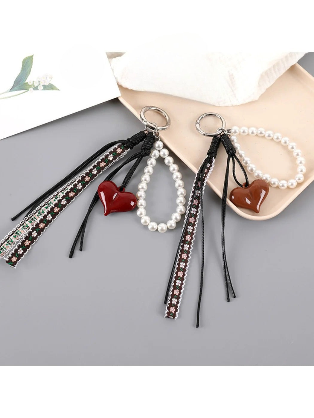 Keypus - Versatile Heart-Shaped Charm Keychain