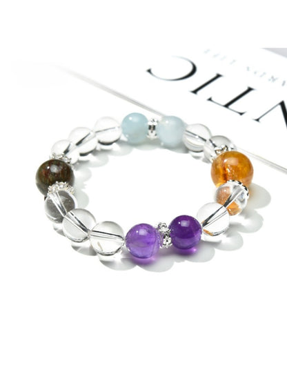 Lovra minimalist bracelet with clear crystal beads on a delicate silver chain