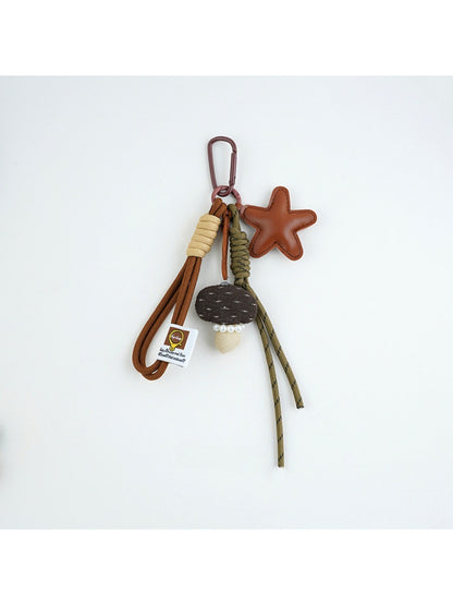 Keypus - Lucky Star Faux Leather Keychain