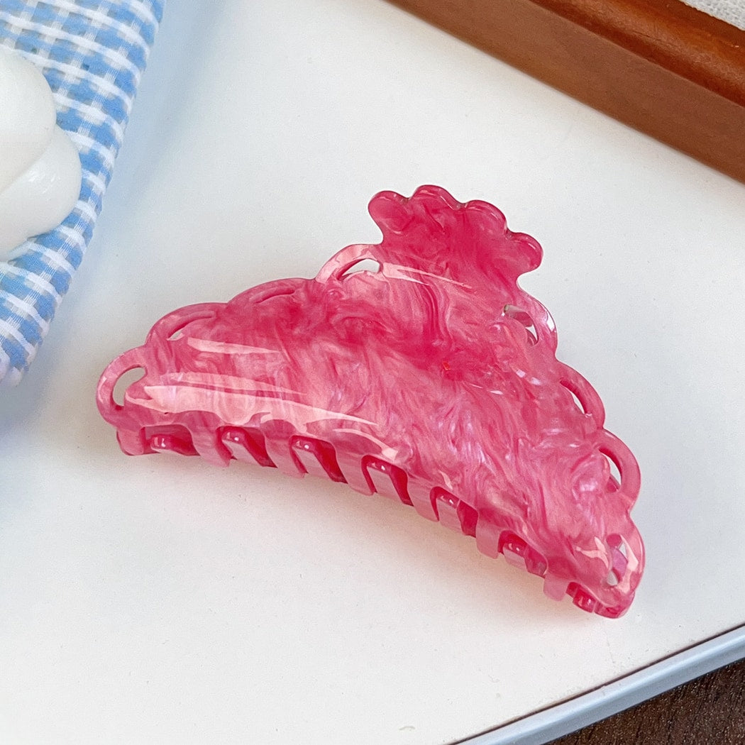 Beau - Scalloped Acrylic Styling Hair Claw Clip