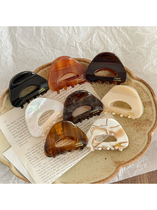Beau - Semi Round Hollow Acetate Geometric Claw Clip
