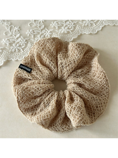 Gifty - Retro Knit Hair Scrunchie