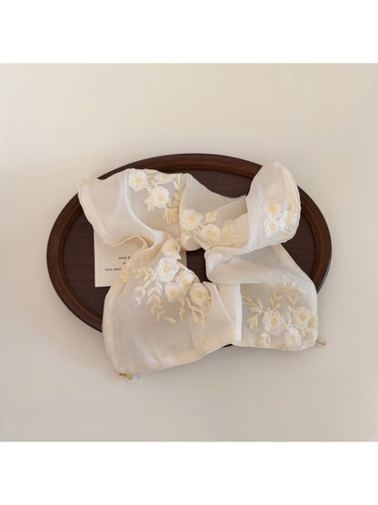 Gifty - Beige Floral Embroidered Sheer Scrunchie