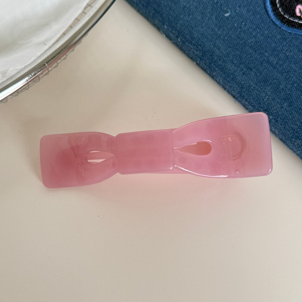 Beau - Glossy Plastic Bow Design Hair Clip