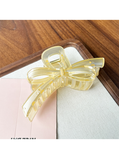 Beau - Large Bow Ring Detail Geometric PC Claw Clip