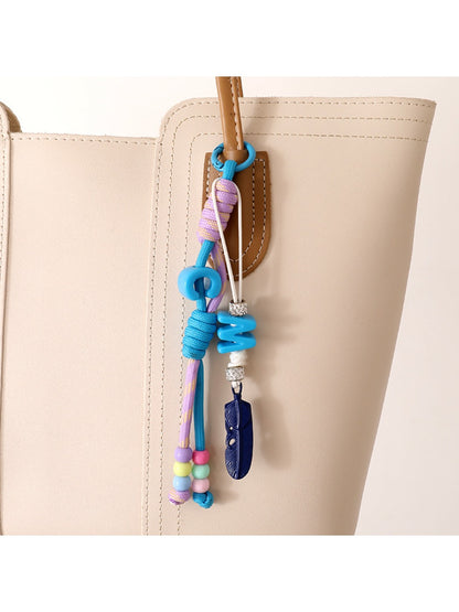 Keypus - Elegant Feather-Shaped Keychain