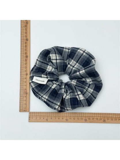 Gifty - Preppy Style Retro Plaid Scrunchie