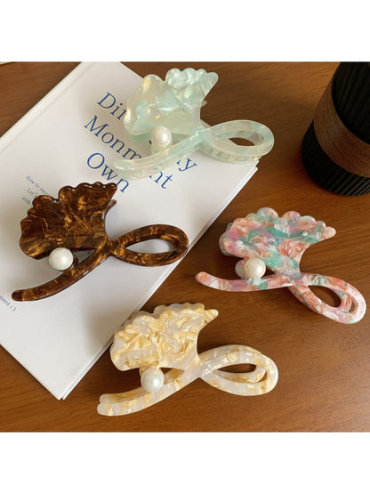 Beau - Leaf Shape Hair Claw Clip