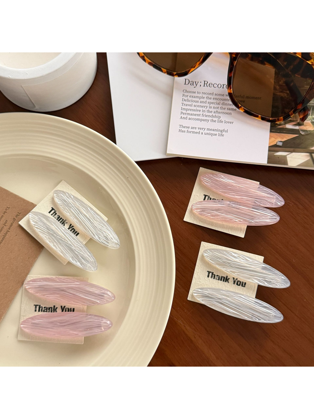Beau - Sweet Duckbill Oval Bangs Styling Hair Clip