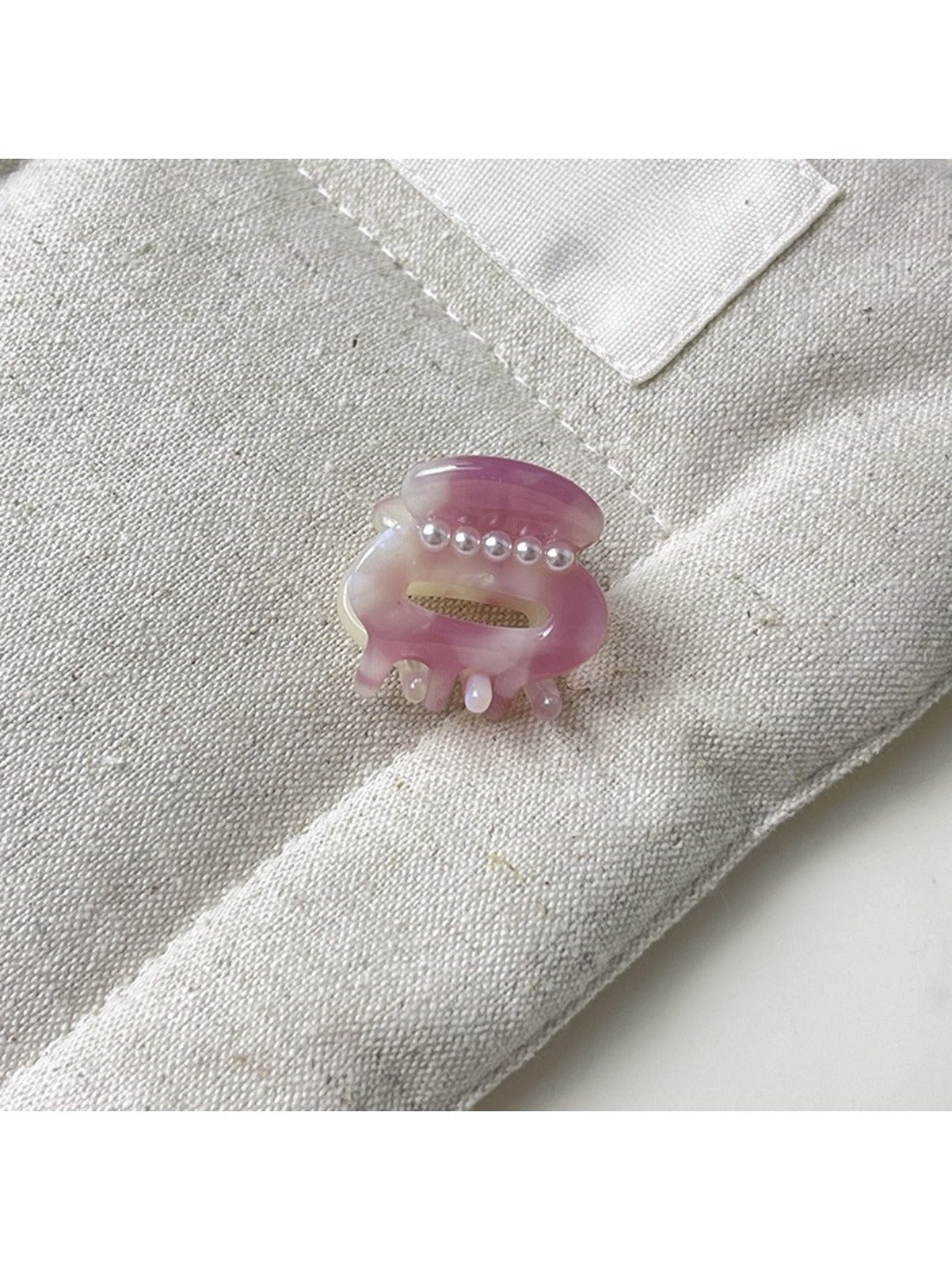 Beau - Macaron Colored Oval Openwork Claw Clip