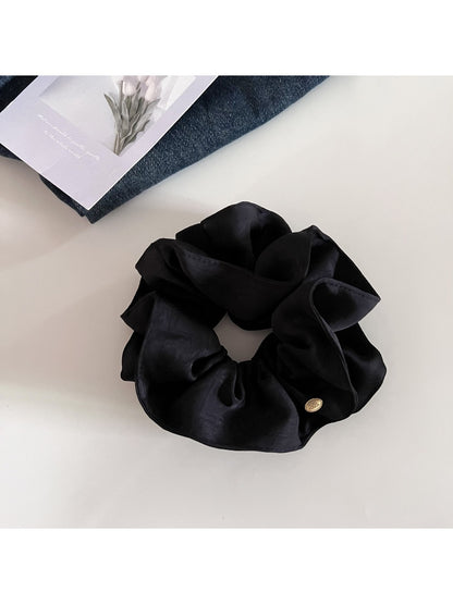 Gifty - Textured Satin Spiral-Shaped Hair Tie