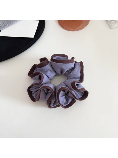 Gifty - Elegant Two-Tone Color-Block Scrunchie