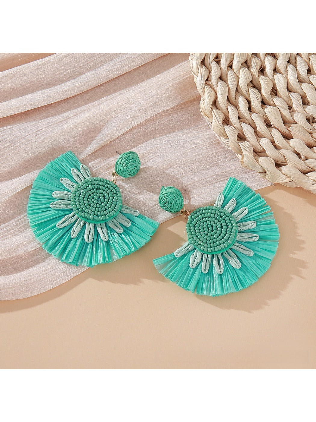 Earedge minimalist fan shaped drop earrings with focus on the clasp mechanism