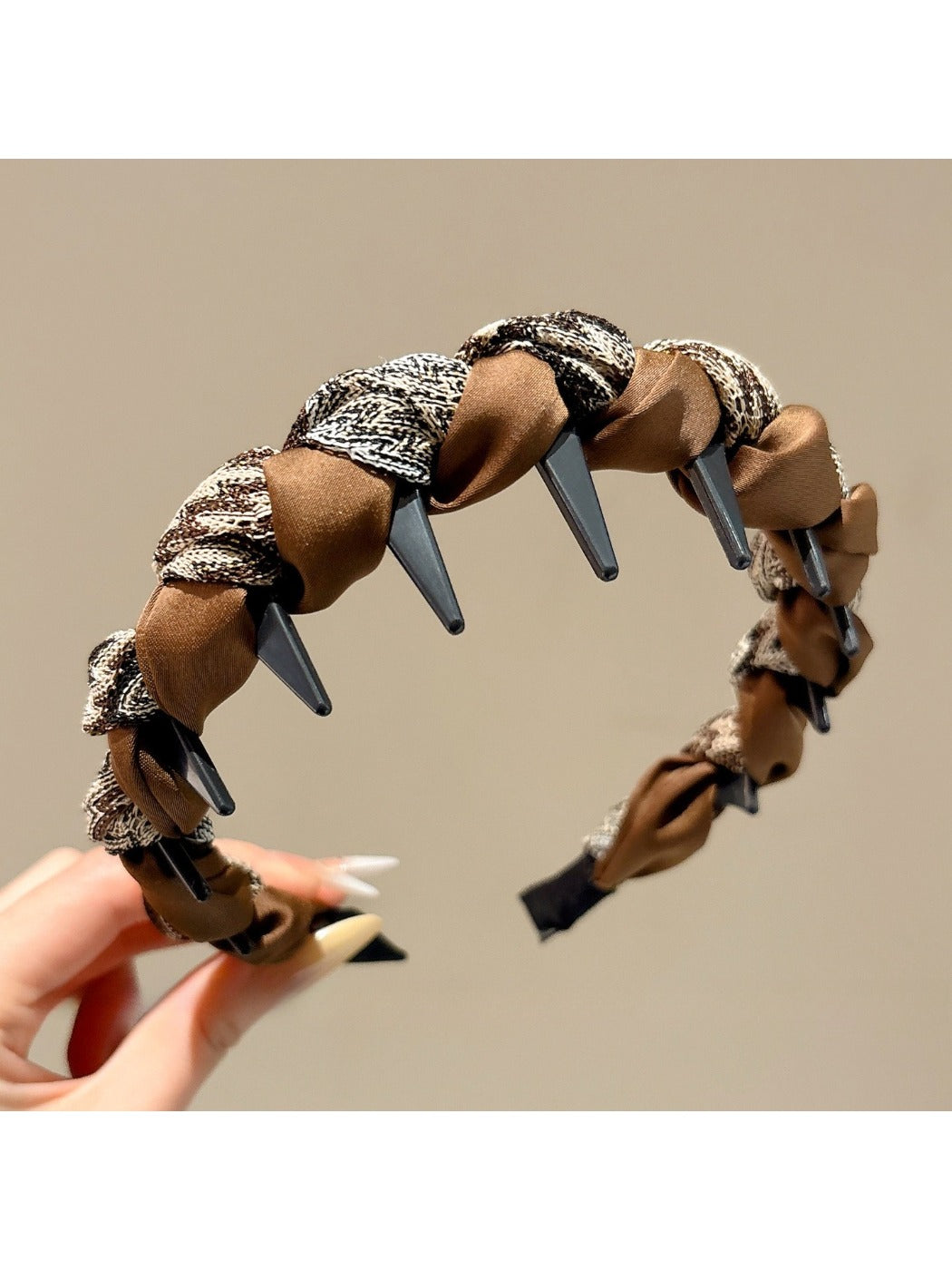 Gifty headband displayed flat showing full wave design and fabric texture
