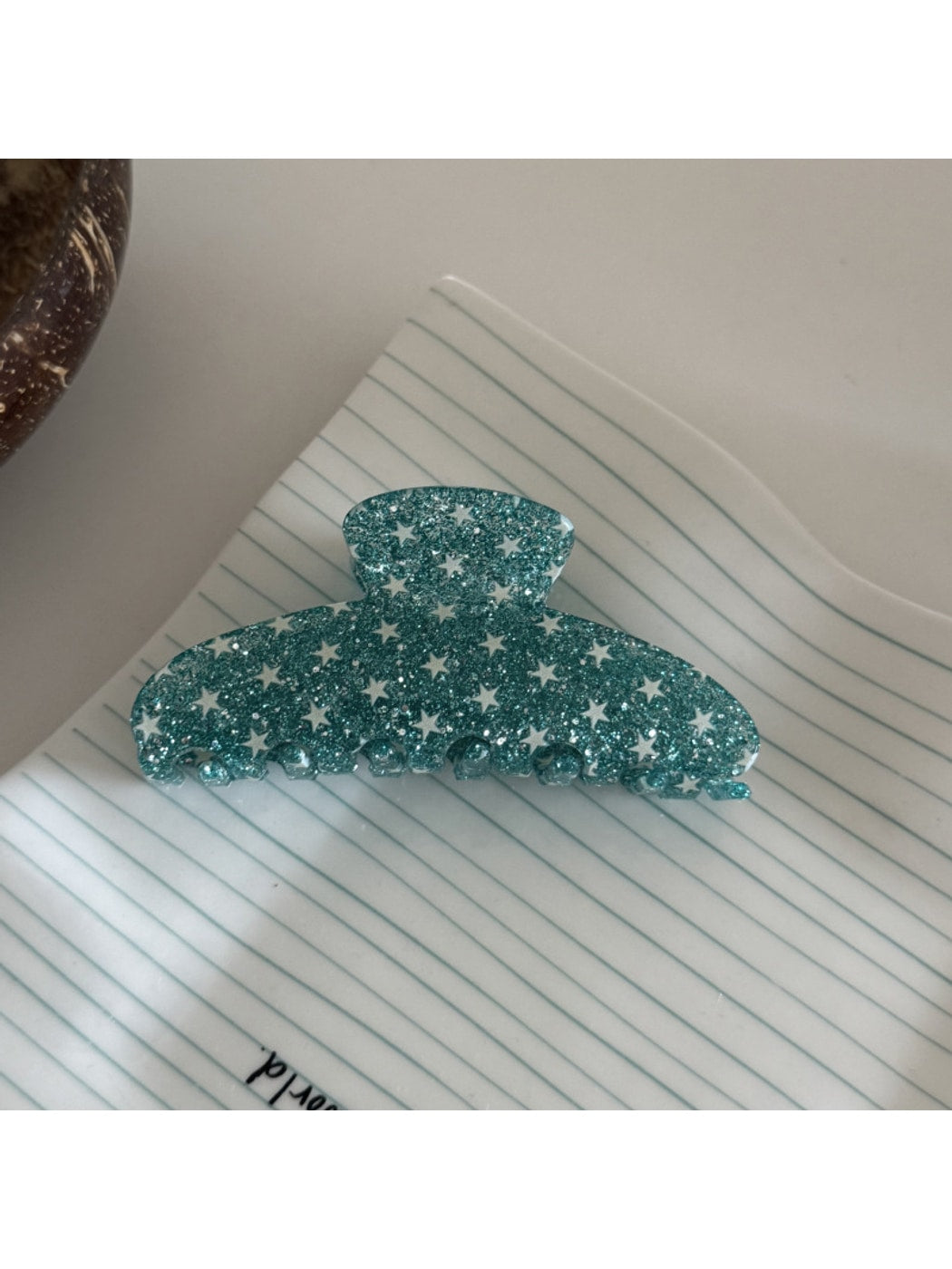 Beau - Glitter Star Pattern Acrylic Arc Claw Clip