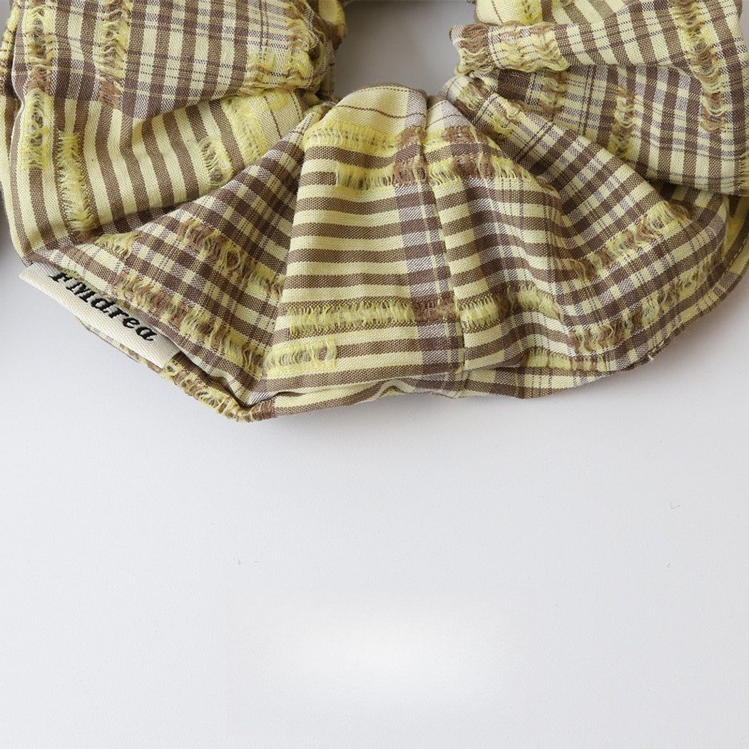 Gifty - Ruched Striped Ruffle Fabric Scrunchie