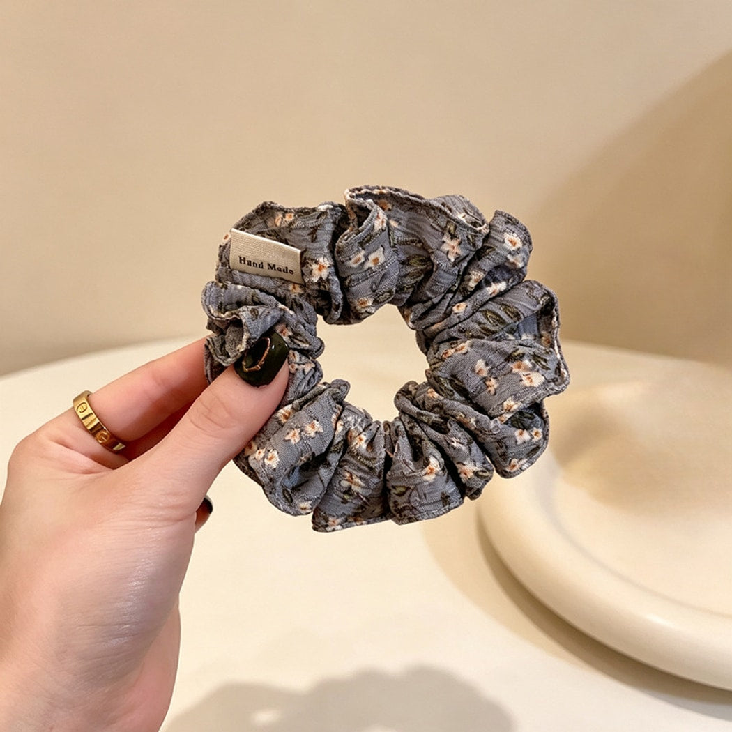 Gifty - Ruched Floral Print Polyester Fabric Scrunchie