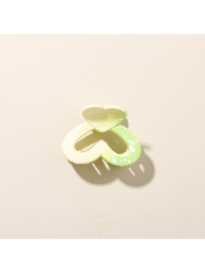 Beau - Gradient Heart Shaped Hair Claw Clip