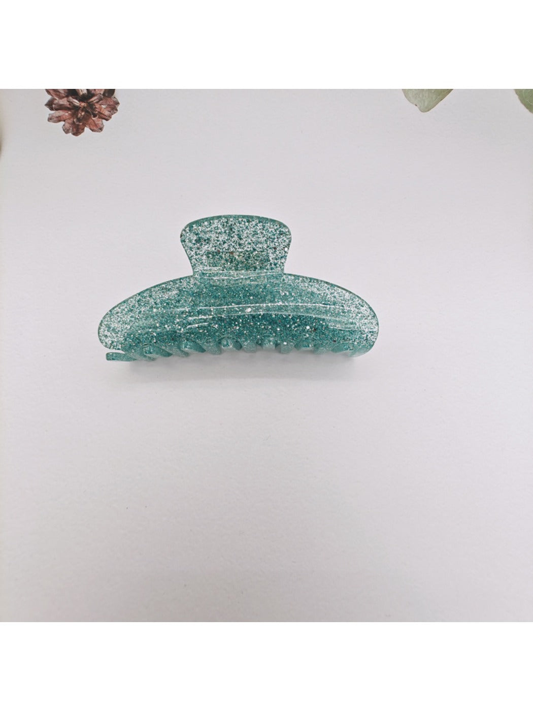 Beau - Shiny Aesthetic Elegant Hair Clip