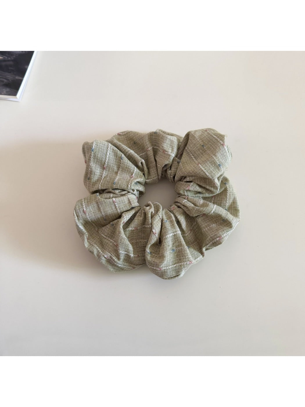 Gifty - Stylish Simple Plaid Scrunchie