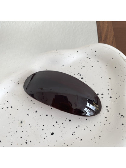 Beau - Minimally Elliptical Acetate Hair Clip