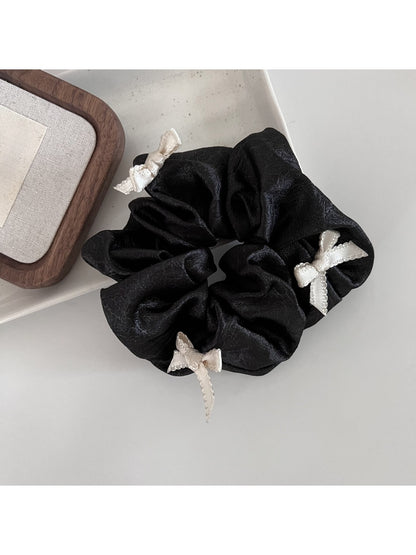 Gifty - Pearlescent Satin Bow Scrunchie