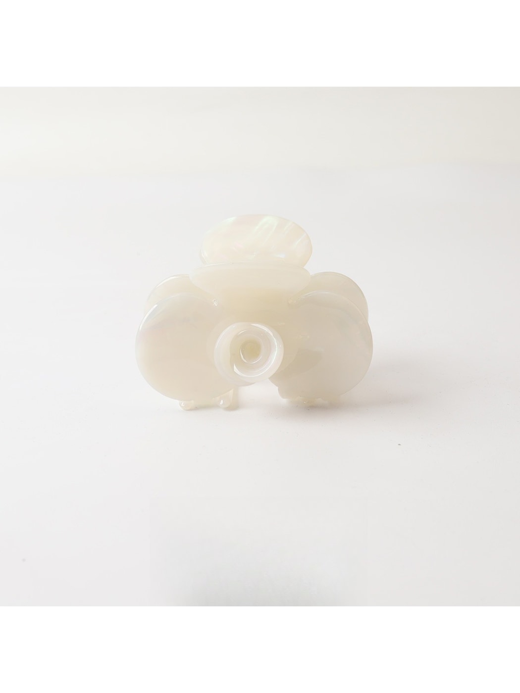 Beau - Camellia Flower Acetate Fiber Hair Claw Clip