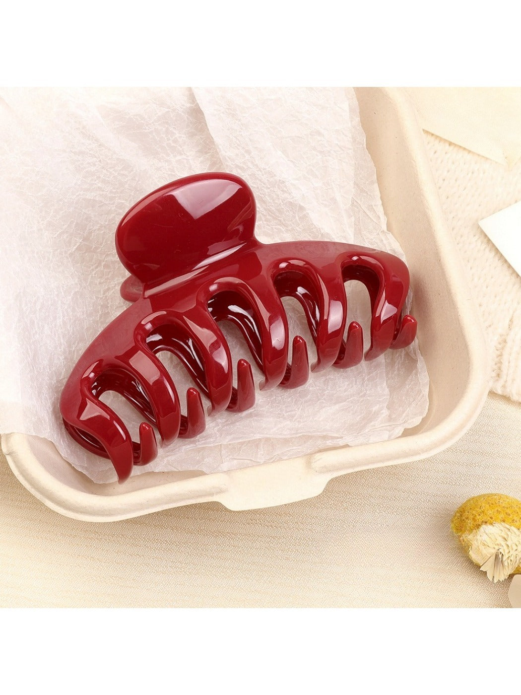Beau - Solid Color Pumpkin Shaped Claw Clip
