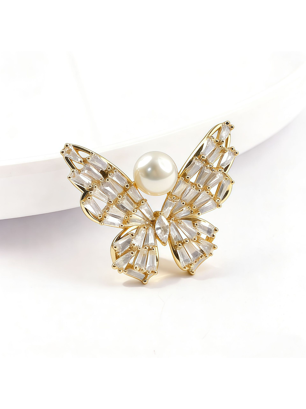 Brovia - Butterfly Detail Bow Shape Alloy Brooch