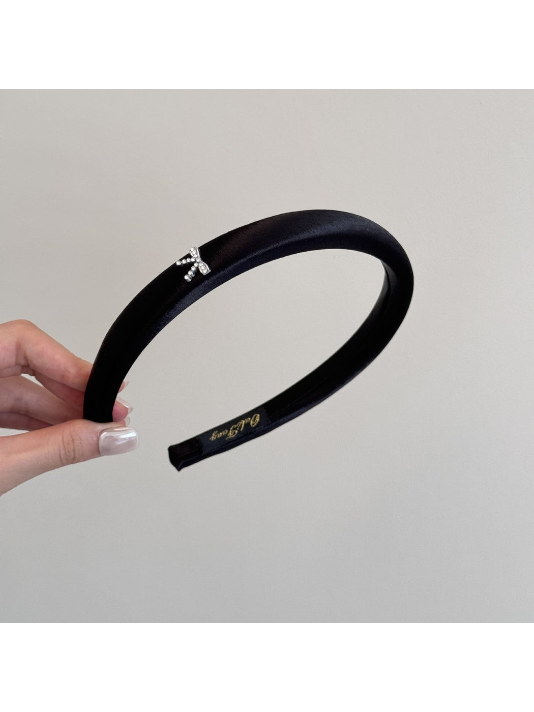 Gifty - Sparkly Bow Slim Profile Decorative Headband