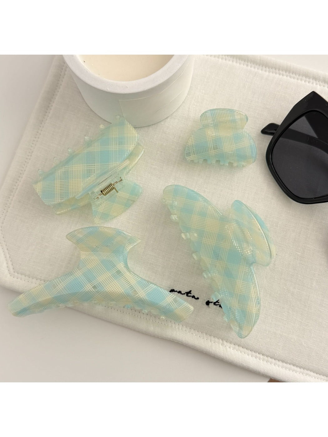 Beau - Classy Plaid Hair Claw Clip