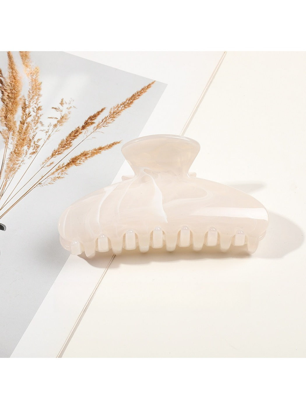 Beau - Marble-Textured Hair Clip