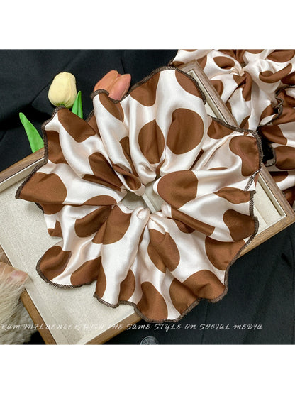 Gifty - Satin Polka Dot Hair Loop