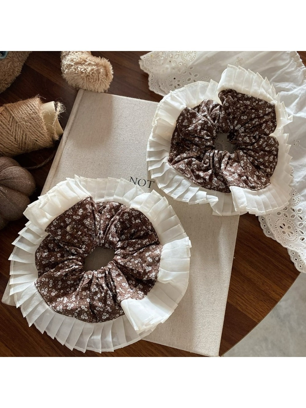 Gifty - Sweet Elegant Lace Scrunchie
