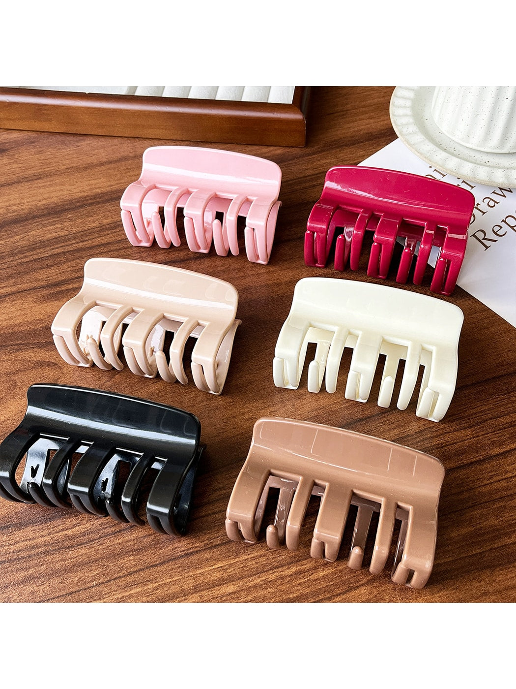 Beau - Minimal Geometric Women's Claw Hair Clip